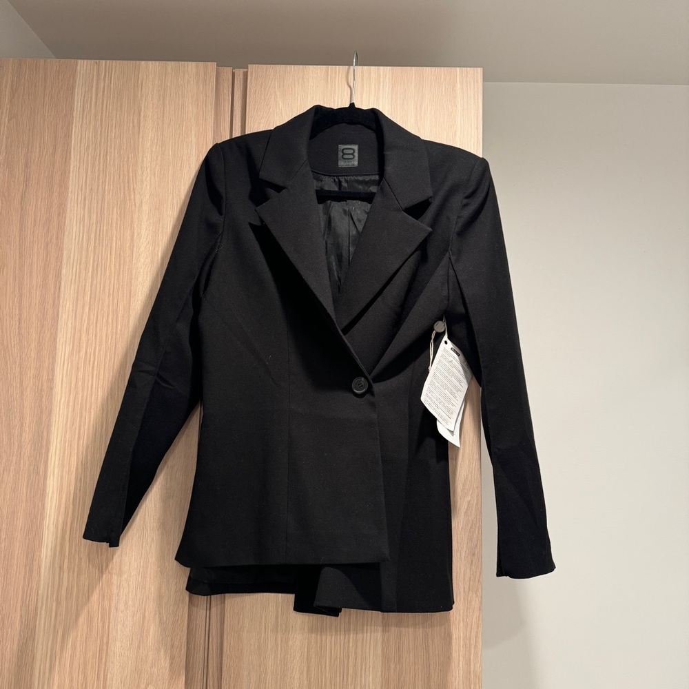 NWT 8 by Yoox Asymmetrical Black Blazer - Size 40 (4)
